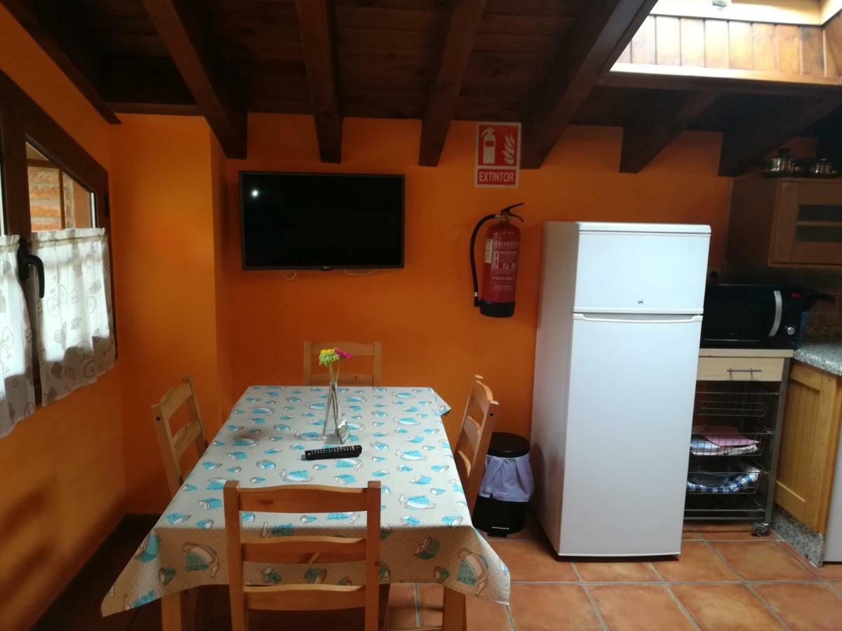 شقة Casa La Pumarada Llano-Con المظهر الخارجي الصورة